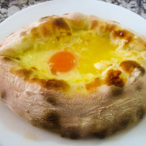 Хачапури по аджарски 
